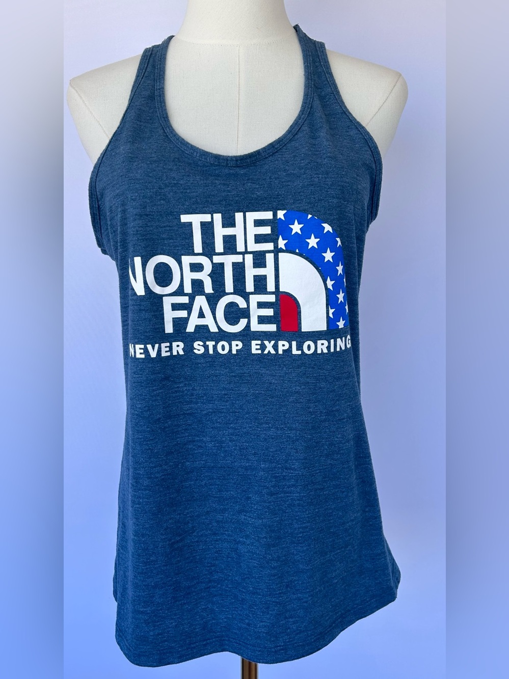 The North Face Womenās Americana Neverā Stop Exploring Tank Top Size Large